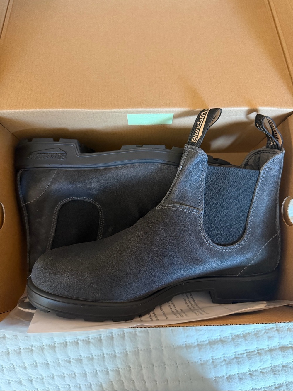 Blundstone Women's Chelsea Boots - Charcoal Suede